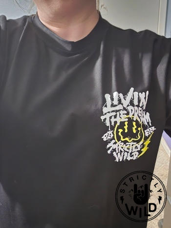 Strictly Wild Livin The Dream T-Shirt Review