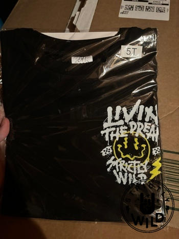 Strictly Wild Livin The Dream T-Shirt Review
