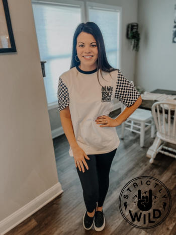 Strictly Wild In My Race Mom Era T-Shirt Review