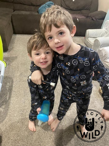 Strictly Wild Cooper Webb 2 Piece Pajamas Review