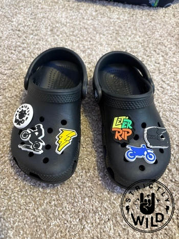 Strictly Wild Let Er Rip Croc Charm Review
