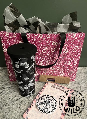 Strictly Wild Dirt Diva Gift Bag Review