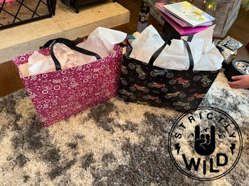 Strictly Wild Dirt Diva Gift Bag Review