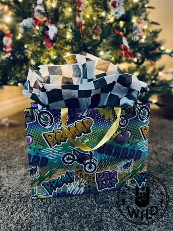 Strictly Wild Neon Braaap Gift Bag Review