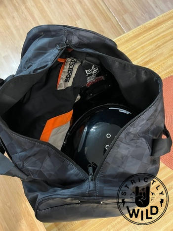 Strictly Wild Stealth Checker Duffel Bag Review