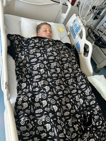 Strictly Wild Lightning Speed Blanket Review