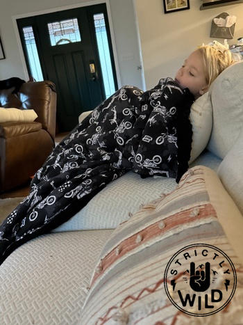 Strictly Wild FMX Fury Blanket Review