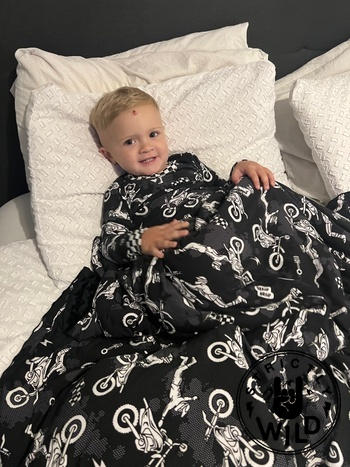 Strictly Wild FMX Fury Blanket Review