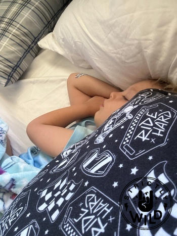Strictly Wild Ride Hard Blanket Review