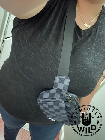 Strictly Wild Chasing Checkers Cross Body + Fanny Pack Review
