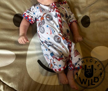 Strictly Wild Aaron Plessinger Zip Up Pajamas Review