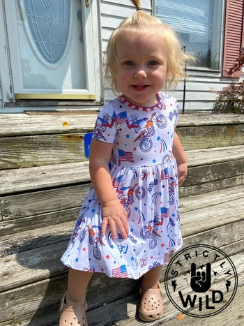 Strictly Wild Aaron Plessinger Bamboo Dress Review