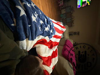 Strictly Wild Aaron Plessinger Blanket Review