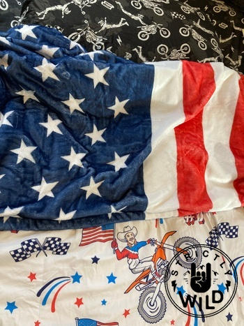 Strictly Wild Aaron Plessinger Blanket Review