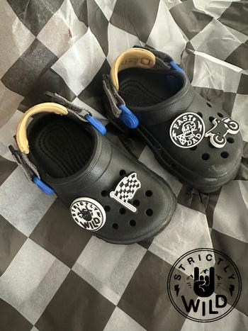 Strictly Wild Checkered Flag Croc Charm Review