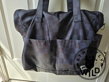 Strictly Wild Stealth Checker Beach Bag Review