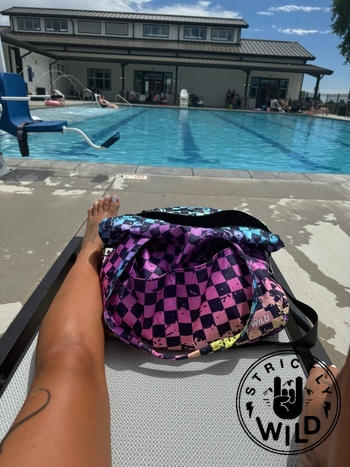 Strictly Wild Rainbow Checker Beach Bag Review