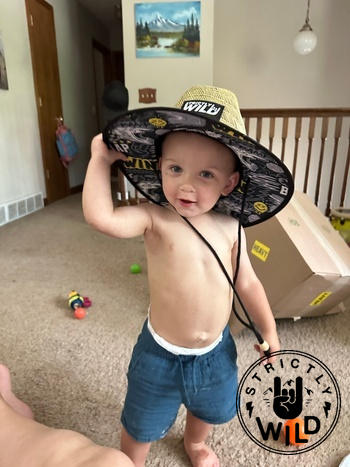 Strictly Wild Win Straw Hat Review