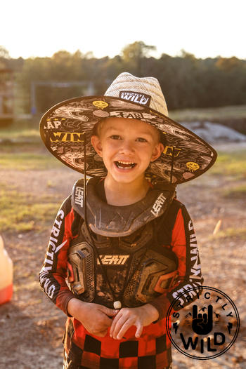 Strictly Wild Win Straw Hat Review