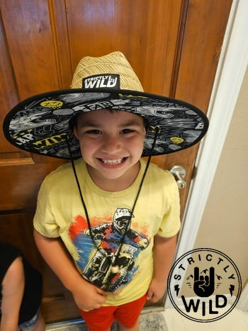 Strictly Wild Win Straw Hat Review