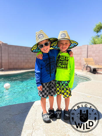 Strictly Wild Retro Dirt Bike Checks Straw Hat Review
