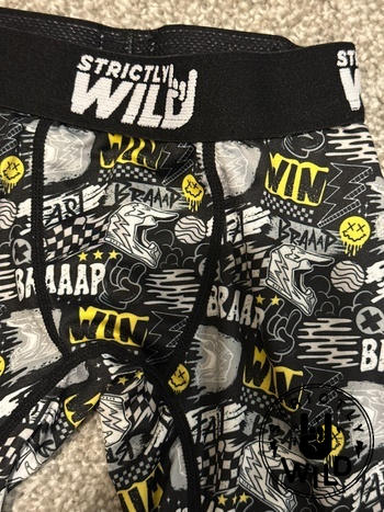 Strictly Wild Win Boxers Review