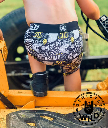 Strictly Wild Win Boxers Review