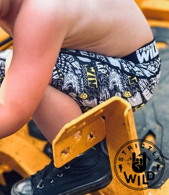 Strictly Wild Win Boxers Review