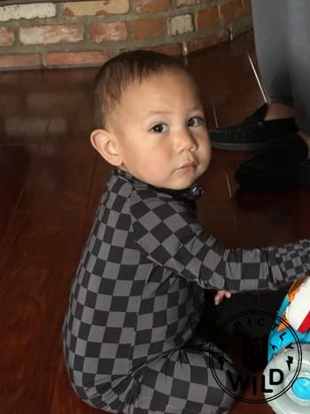 Strictly Wild Stealth Checker Zip Up Pajamas / PREORDER / Begin Shipping To You Nov 25 - 29 Review