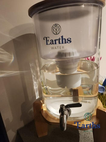 Earths Water 9L Glass Benchtop Alkaline Water Filter - White Bamboo Review