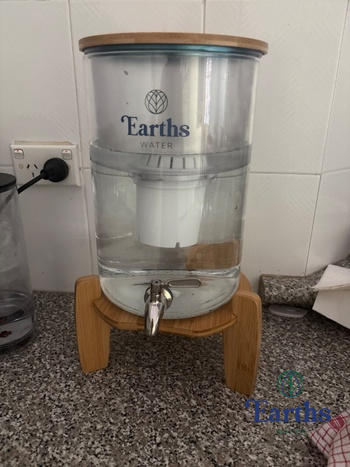 Earths Water 9L Glass Benchtop Alkaline Water Filter - White Bamboo Review