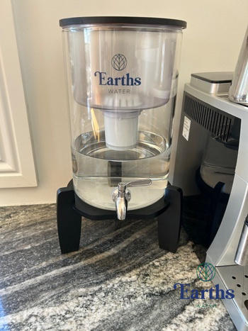 Earths Water 9L Glass Benchtop Alkaline Water Filter - Black Bamboo Review