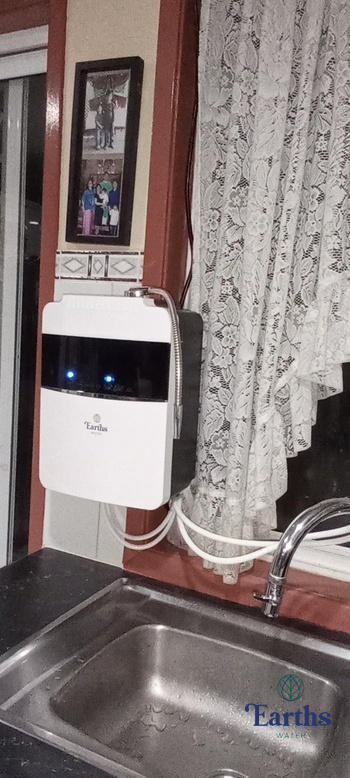 Earths Water Ultimate Alkaline Water Ionizer with 8 Plates (pH 2.5 - 11) Review