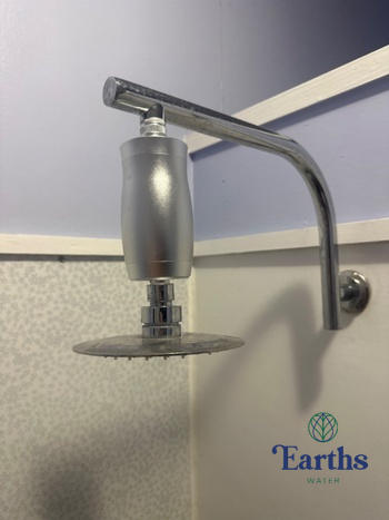 Earths Water Premium Shower Filter Water Purifier + 3 Replacement Filters [BUNDLE] Review