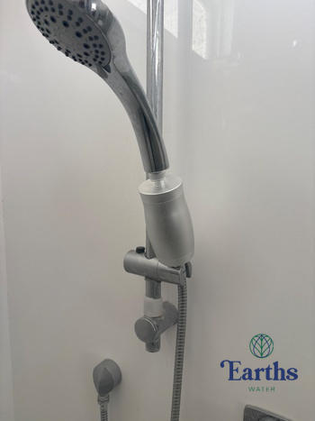 Earths Water Premium Shower Filter Water Purifier + 3 Replacement Filters [BUNDLE] Review