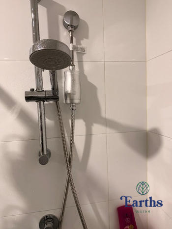 Earths Water Premium Shower Filter Water Purifier + 3 Replacement Filters [BUNDLE] Review