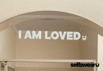 Selfawear I AM LOVED. - Affirmation Mirror Sticker Review