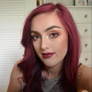 A xoBeauty Customer