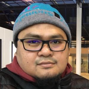 A Barner Eyewear Customer