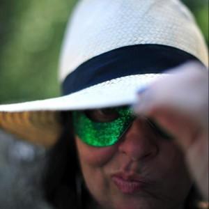 A Meredith Winn Studio Customer