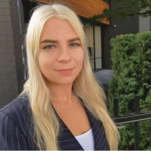 A SARA ROSE®️ Customer