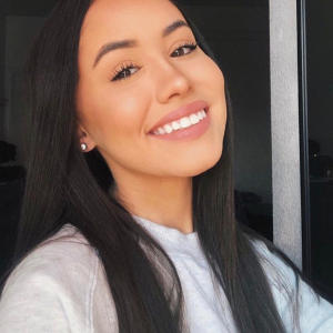 A Los Angeles Apparel Customer