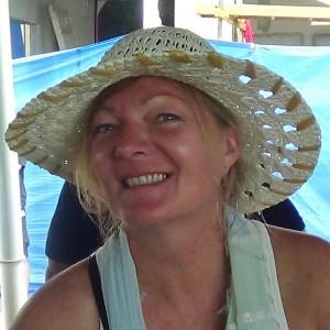 A Barnett Home Decor Customer