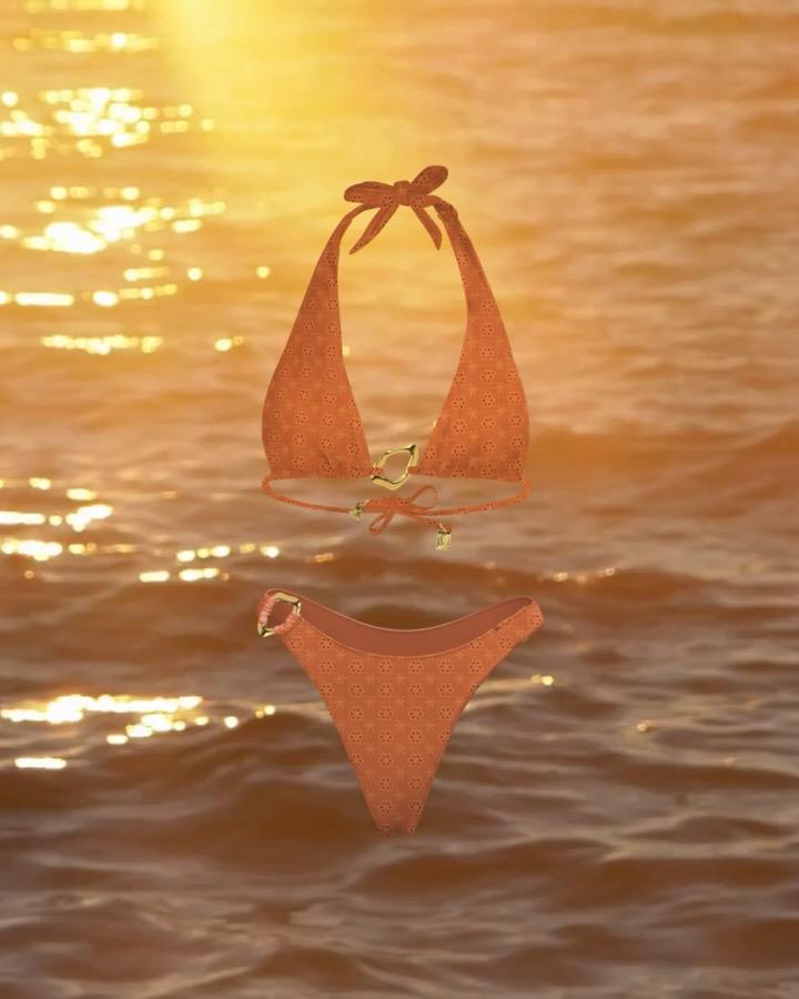 textures of summer >>> something sweet is dropping soon, any guesses? 🌅🧡🍮