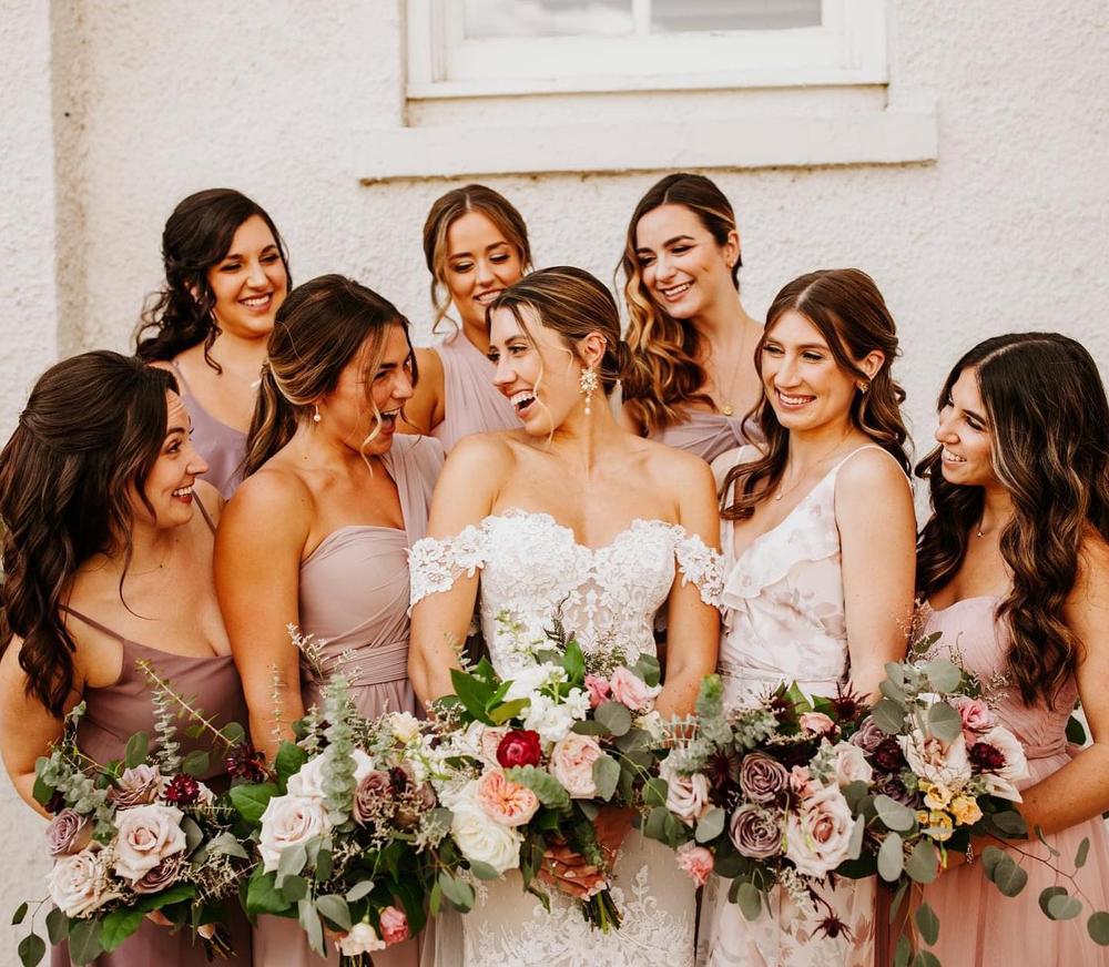 name a more 🔥🔥🔥 wedding party