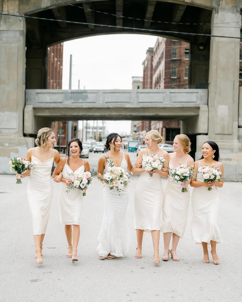 It’s a nice day for a white wedding….🤍🤍
.
.
I love this west bottoms photo of Olivia and her girls! I especially love it because I’ve now photographed three of these girls’ weddings! I can’t tell you how much your referrals mean to me! 🥰