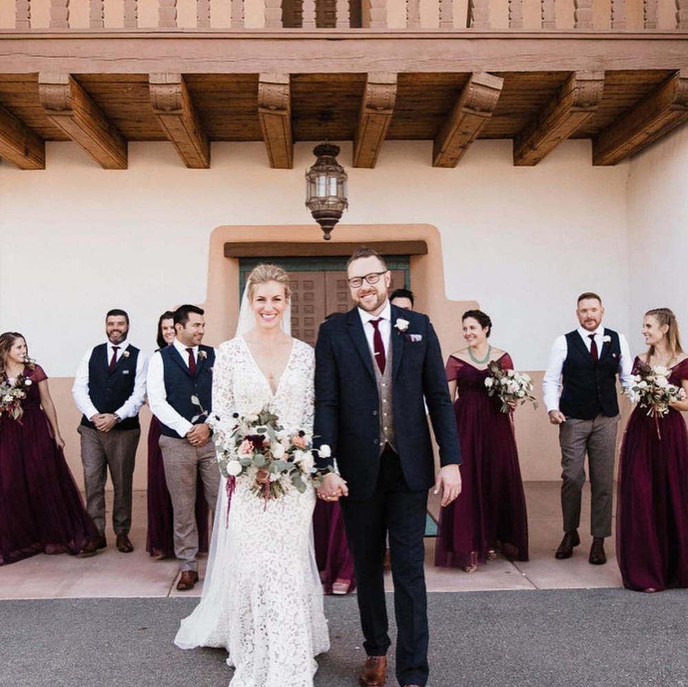 Raise a glass to fall wedding szn’s top trending shade, Cabernet 🍷 • Swipe 👉🏼 for a few of the crews who make us wanna 💃🏻💃🏻💃🏻 • #birdyinthewild #BIRDYGREY