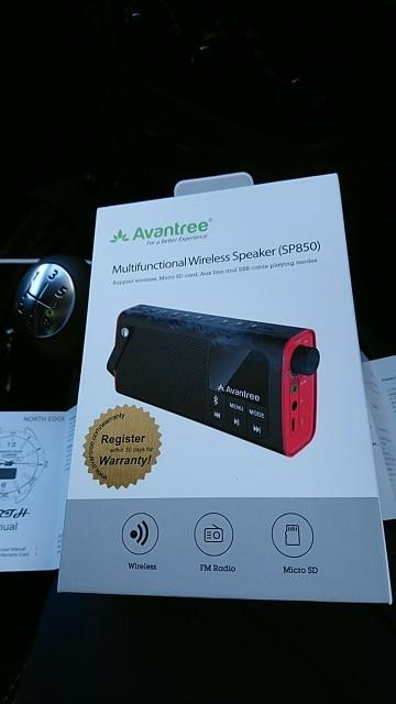 Avantree SP850 Mini Radio Portatile FM, Radiolina Tascabile con Batteria  Ricaricabile, Cassa Audio Altoparlanti Bluetooth e SD Card Mp3 Player tutto  3