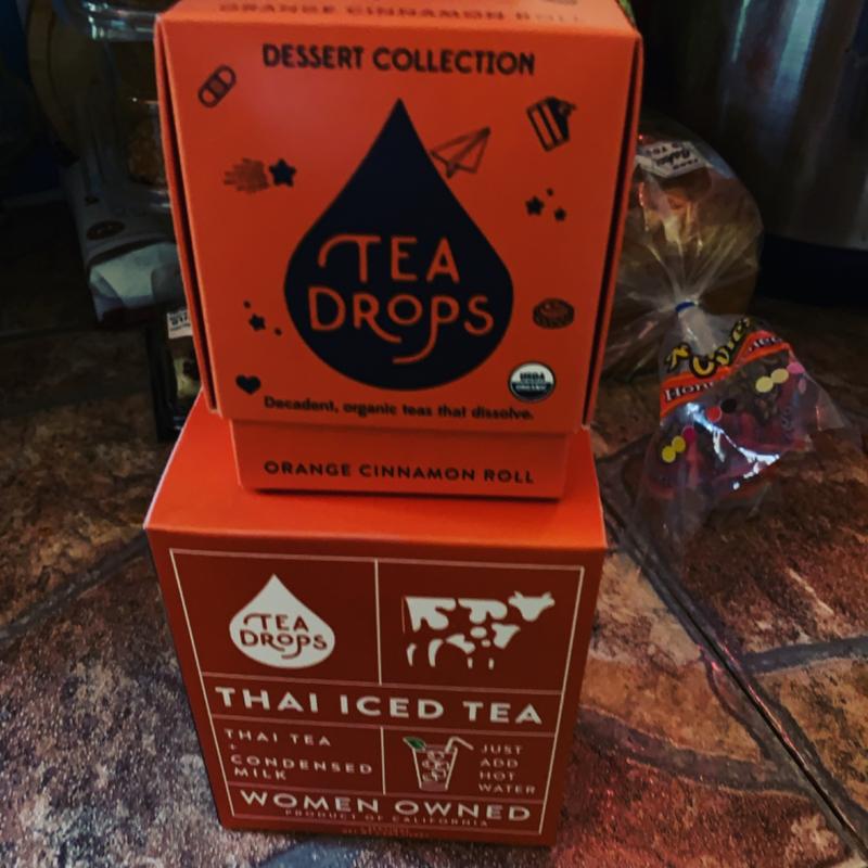 Thai Iced Tea Kit Caffeinated Box of 10 Tea Drops® Tea Drops
