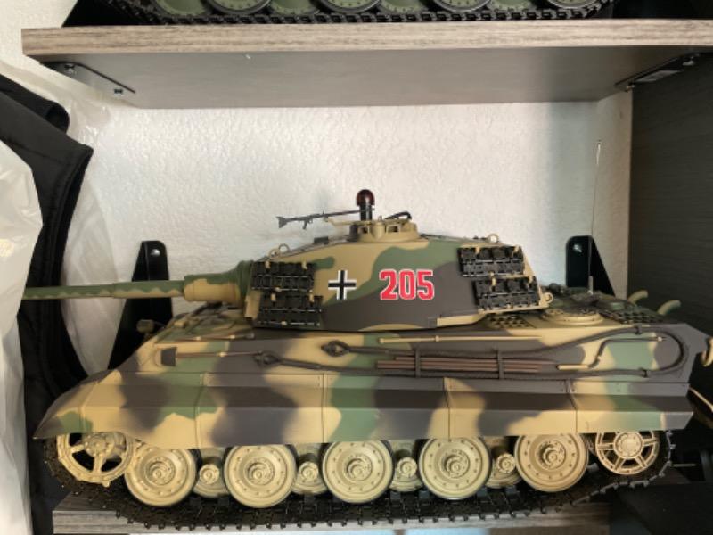 Heng Long German King Tiger Henschel Upgrade Edition 1/16 Scale Heavy Tank - RTR - Customer Photo From Cuauhtemoc Resendiz Fernandez